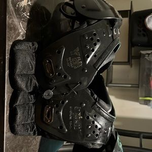 Medium Schutt Football Pads